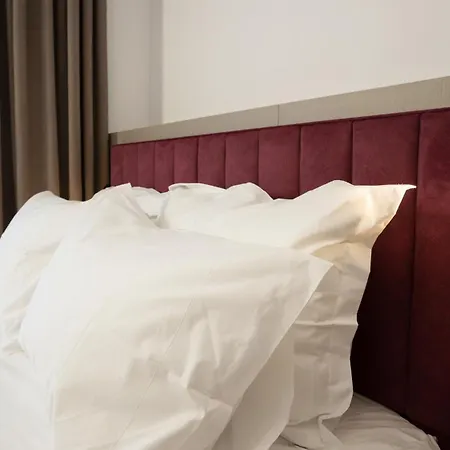 Circle Center Hotel apartamentowy 4*