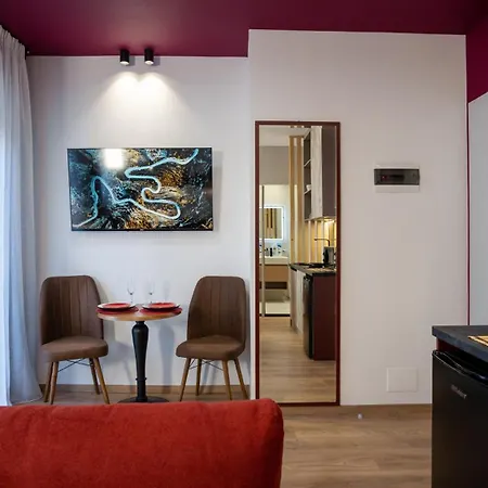 Hotel apartamentowy Circle Center